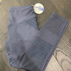 Born Primitive NWT leggings size medium